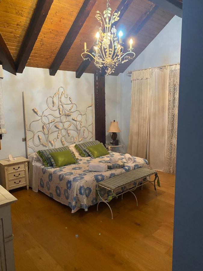 Casa Santiago Bed & Breakfast Argonos Ngoại thất bức ảnh