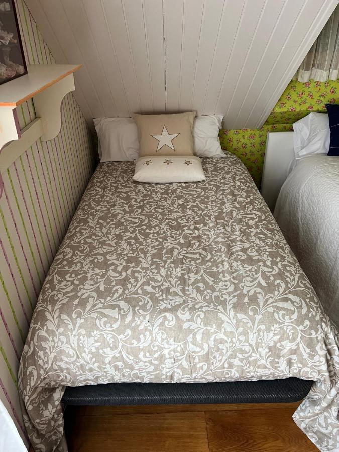 Casa Santiago Bed & Breakfast Argonos Ngoại thất bức ảnh